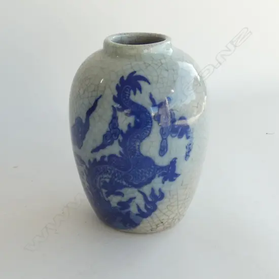 CHINESE CRACKLE GLAZE VASE SIGNED w. DRAGON H. 180mm
