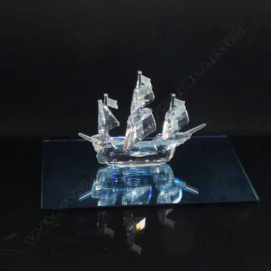 SWAROVSKI CRYSTAL SANTA MARIA SAILING SHIP (7473) L  115MM W ORIGINAL BOX & SLEEVE