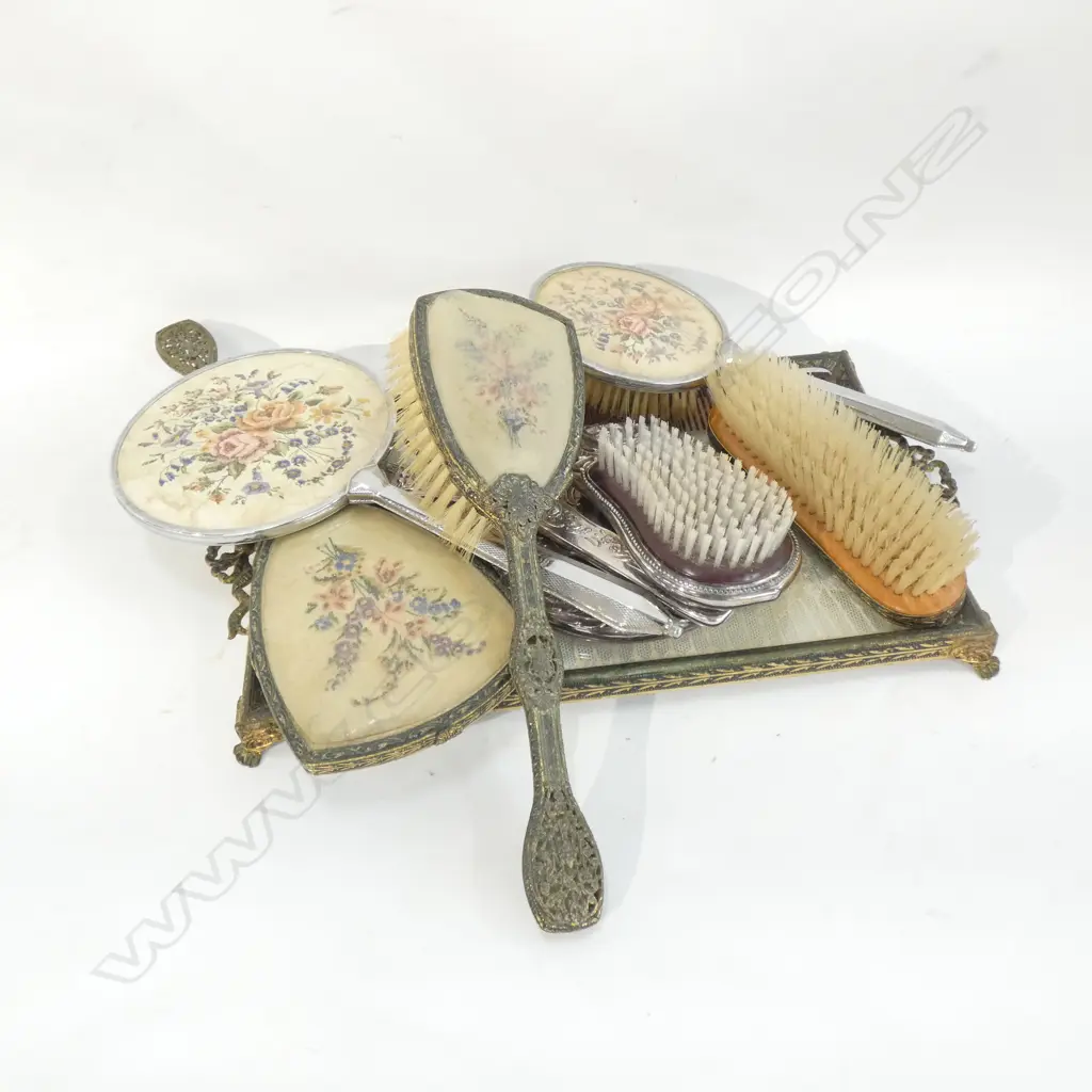 VINTAGE DRESSING TABLE SETS + TRAY  (SOME A/F) Image 1++