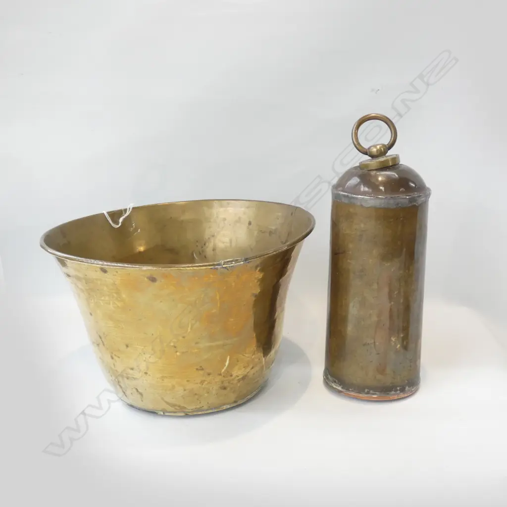 LG BRASS BOWL (DIA 265MM) + BRASS & COPPER HOT WATER CYLINDER BOTTLE L 275MM Image 1++