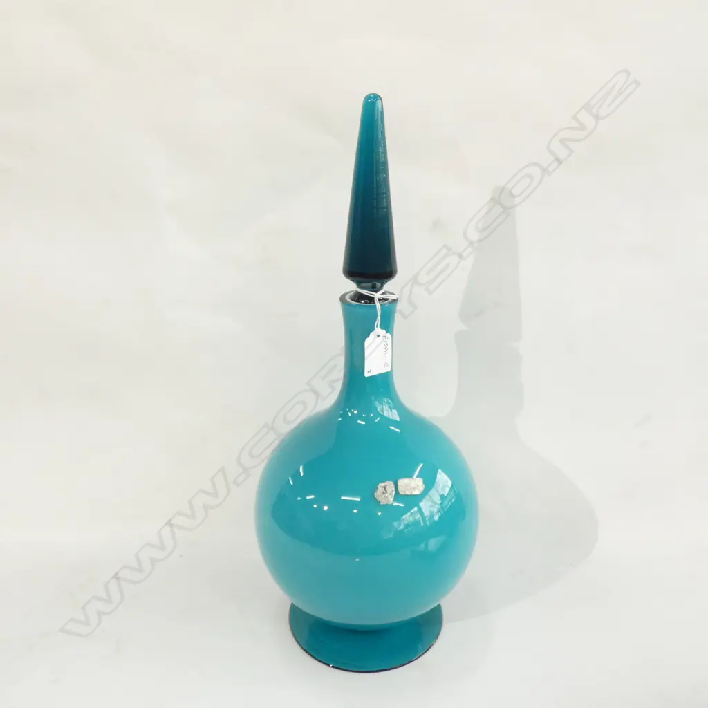 ART GLASS BOTTLE WITH STOPPER Image 1++