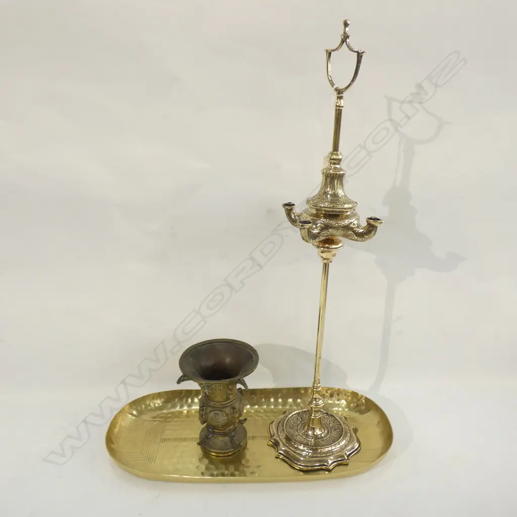 PERSIAN OIL LANTERN + COPPER TRAY & BRASS URN Image 1++
