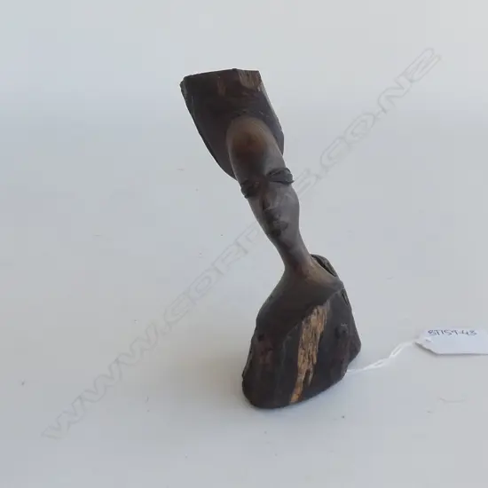 ETHNIC CARVING OF WOMANS HEAD H. 130MM