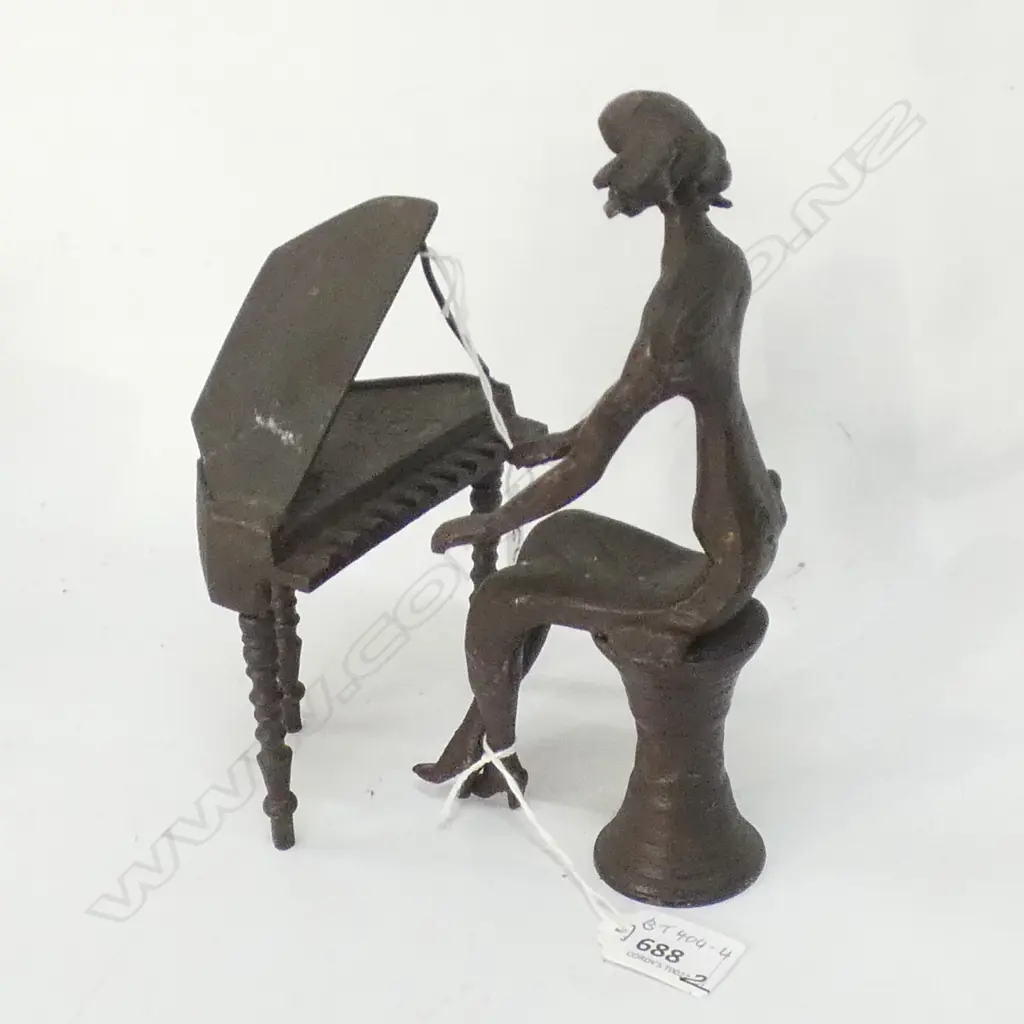 METAL SCULPTURE; WOMAN PLAYING PIANO H.210mm Image 1++