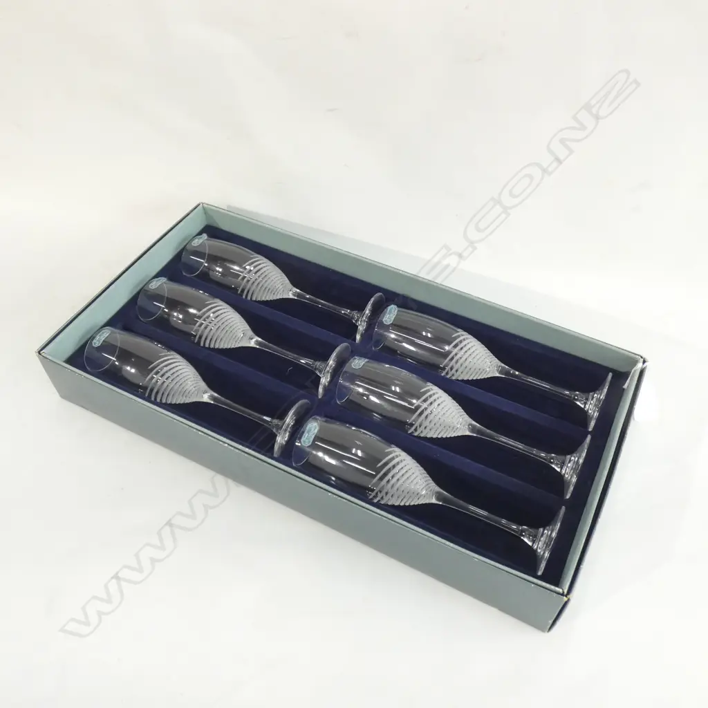 FRENCH CRYSTAL SPIRAL PATTERN CHAMPAGNE FLUTES - JG DURAND MONTELIMAR - IN ORIGINAL BOX Image 1++
