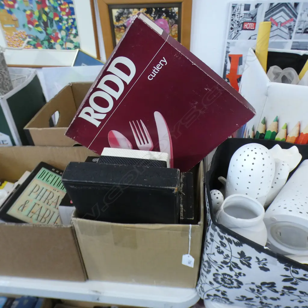 BOX LOT ASST VINTAGE BOXED CUTLERY INCL RODD + WOODEN SCRAP BOOKS (NEW) Image 1++