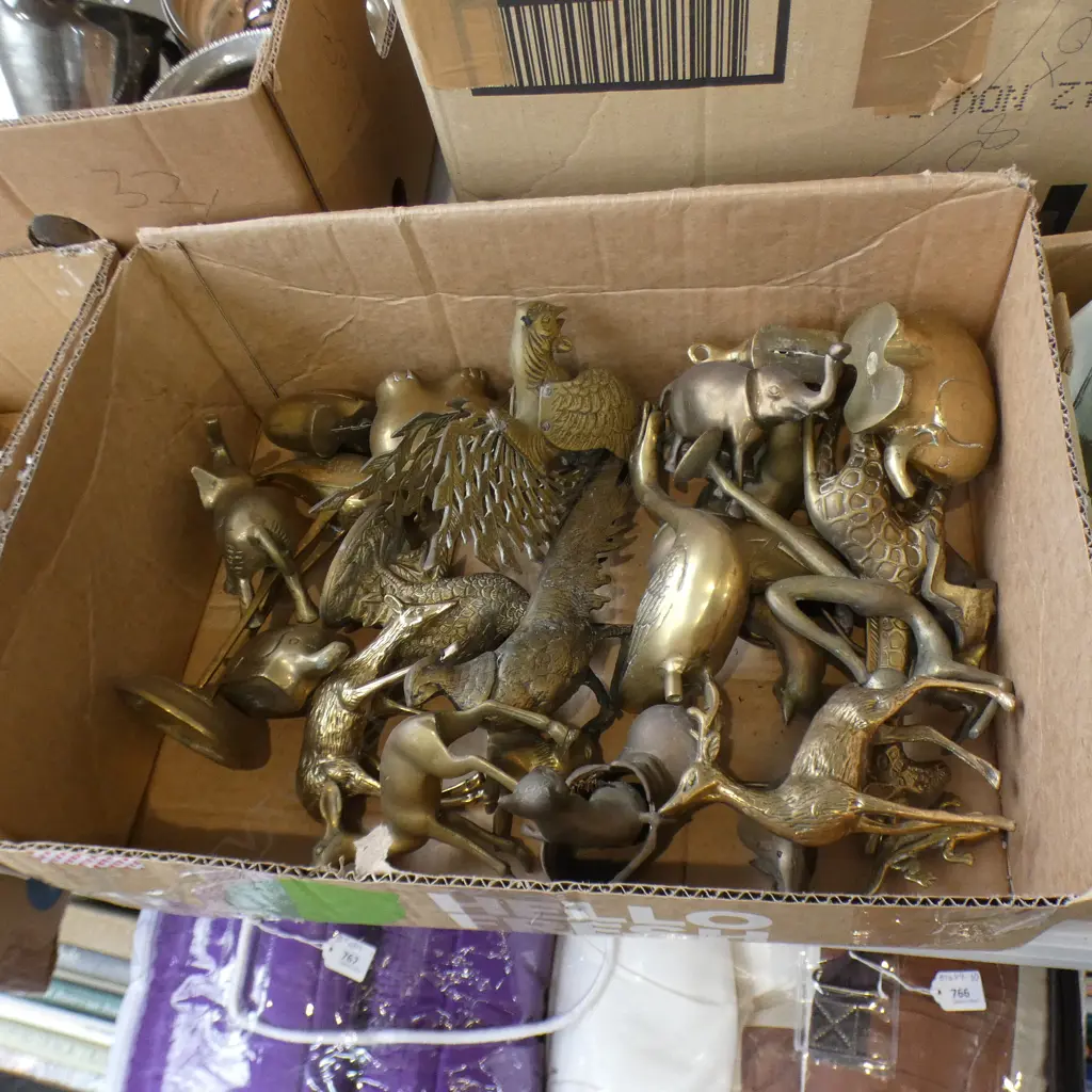 LG BOX ASST BRASS ANIMALS; ELEPHANTS/ CATS / ROOSTER/ BIRDS ETC... Image 1++