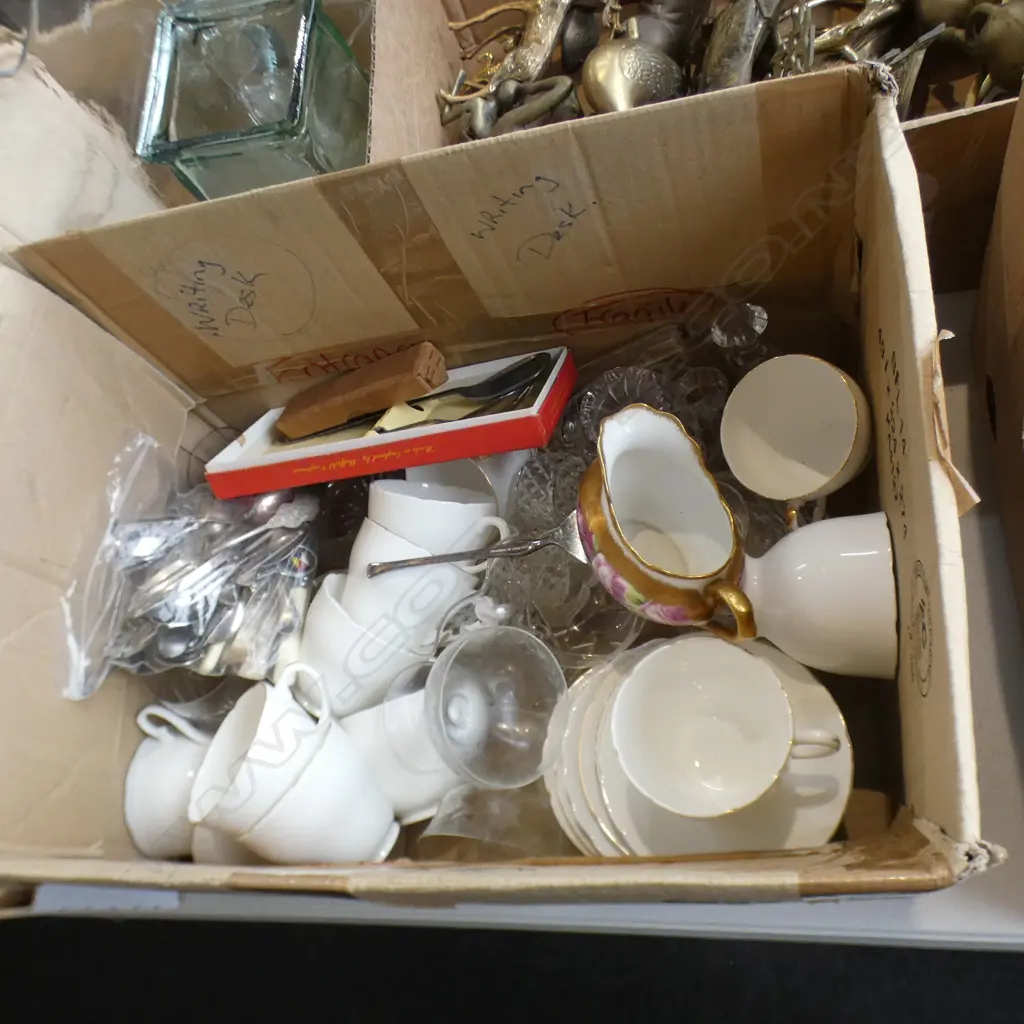 BOX ASST GLASS / CHINA & EP CUTLERY - INCL GOLD GILD OER JUG Image 1++