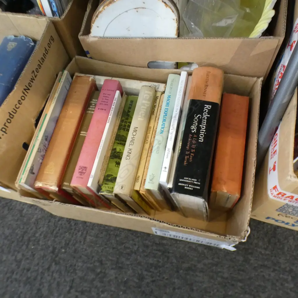 BOX LOT BOOKS; MAORI HISTORY Image 1++