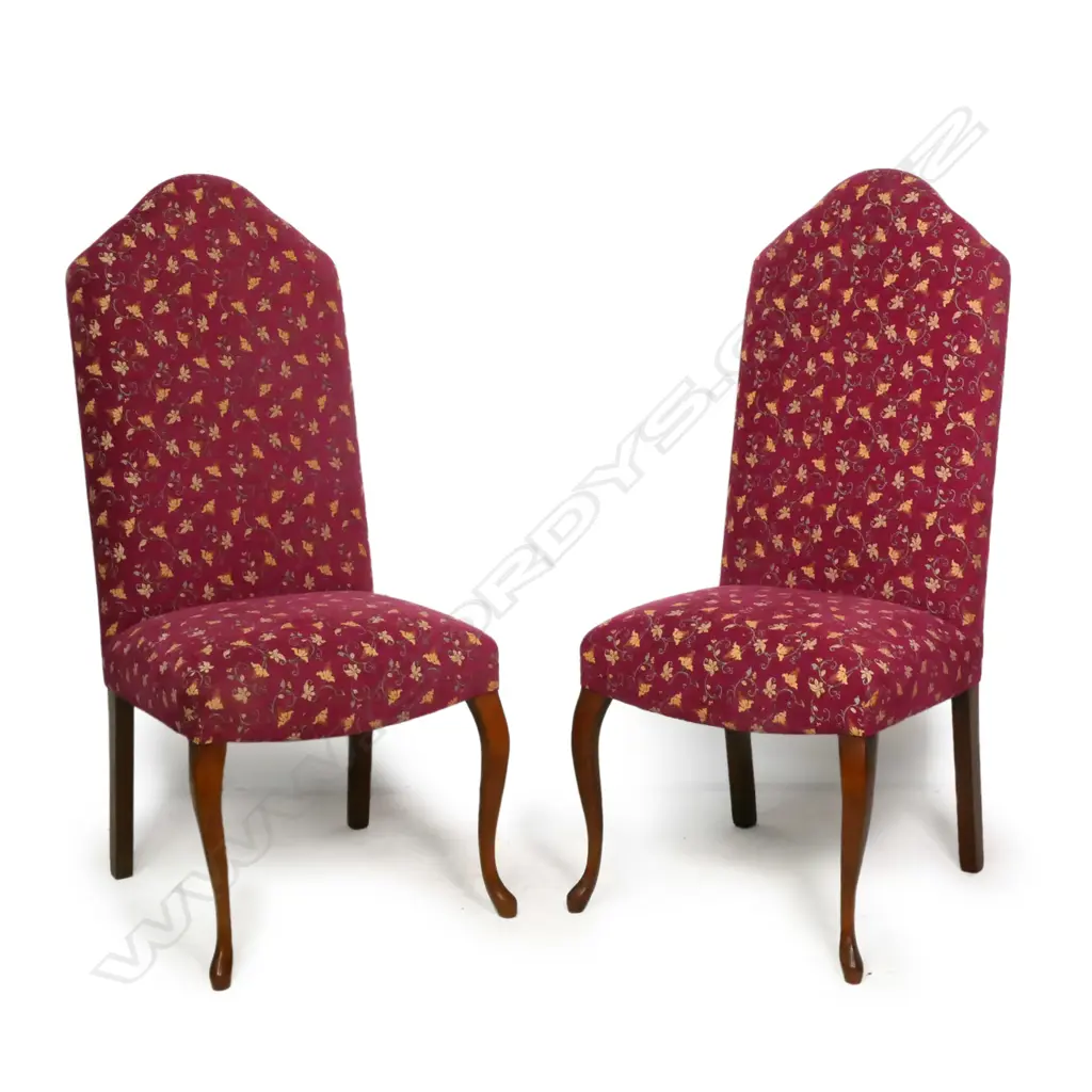 A pair of designer high back hall chairs, Image 1++
