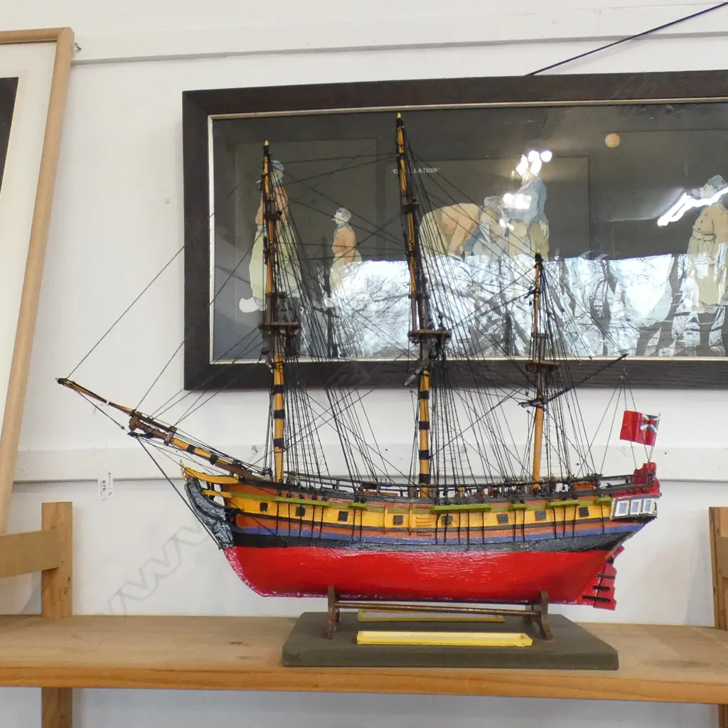 MODEL SHIP 'H.M.S. RESOLUTION' H.600mm Image 1++