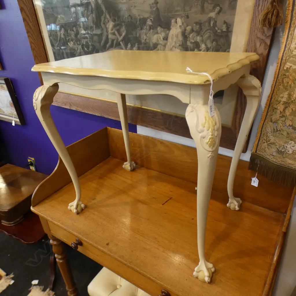 PAINTED QUEEN ANNE STYLE SIDE TABLE  Image 1++