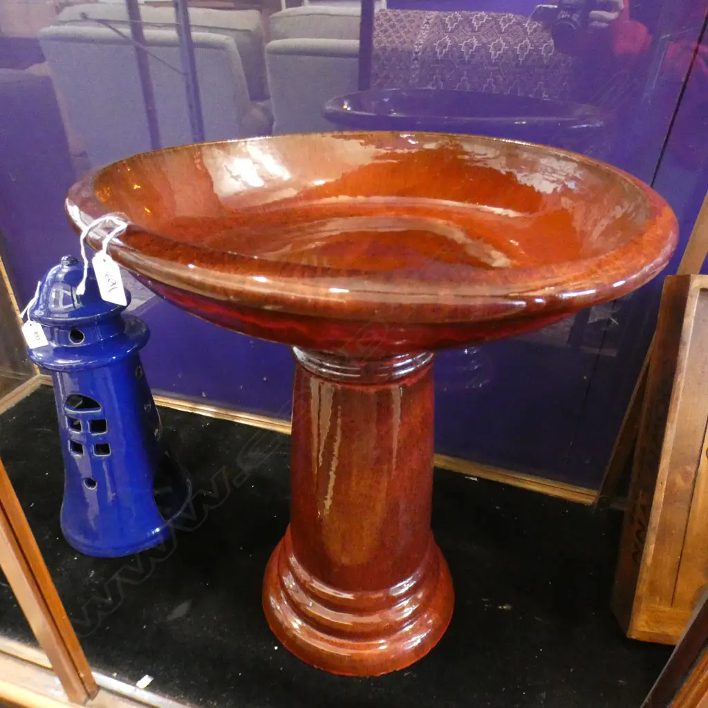 VINTAGE TERRACOTTA BIRD BATH & GARDEN LANTERN LIGHTHOUSE Image 1++