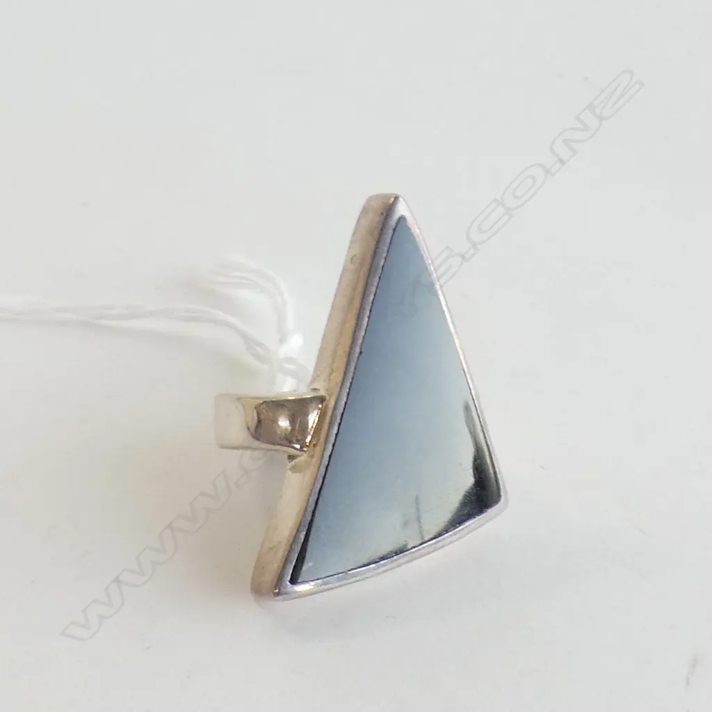 STYLISH SILVER & BLACK ONYX? RING  Image 1++