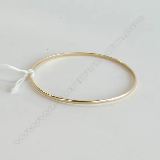 9ct GOLD BANGLE 6.09gm