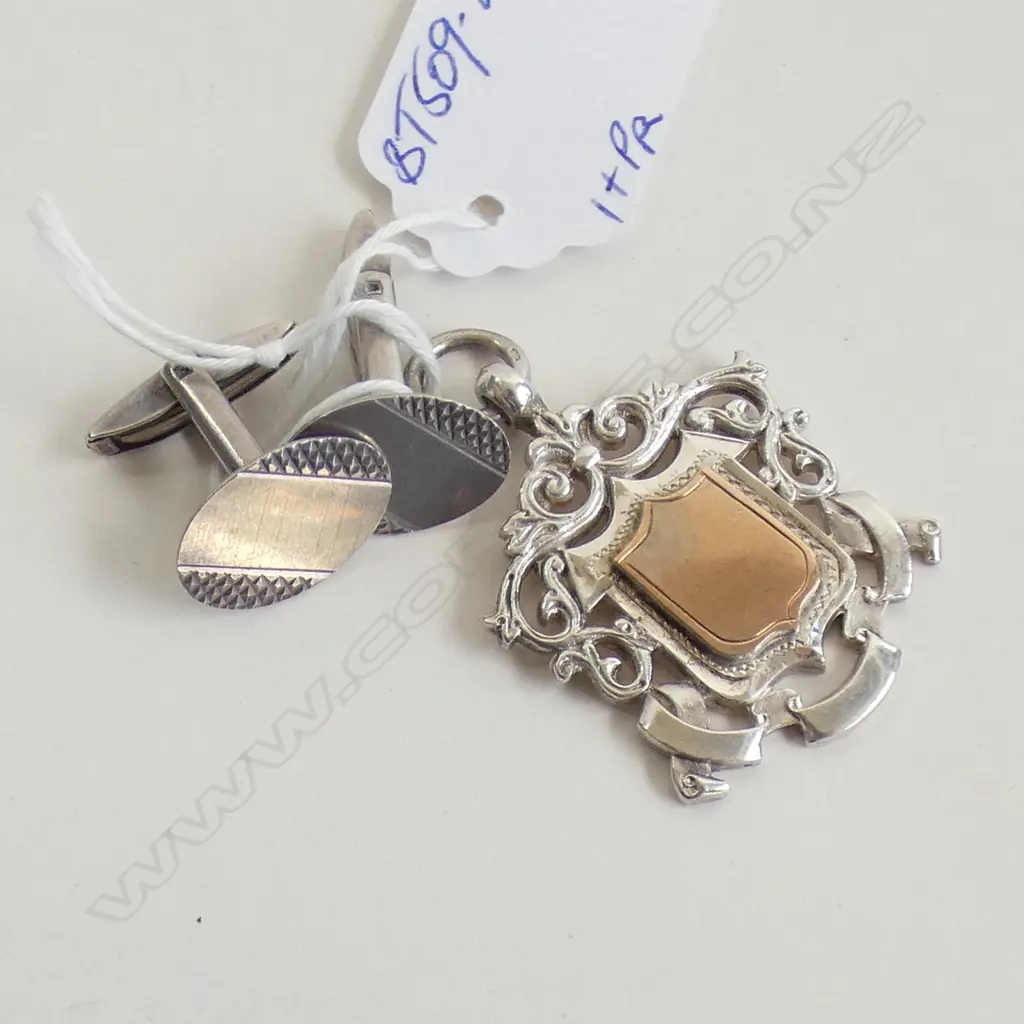 VICT. 1898 BIRM. FANCY SILVER MEDALLION + PR CUFFLINKS Image 1++