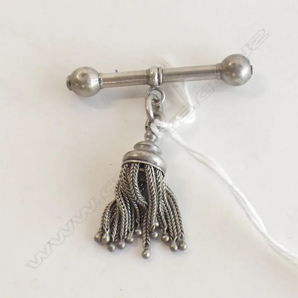C1900 SILVER T-BAR WATCH KEY & TASSLE FOB Image 1++