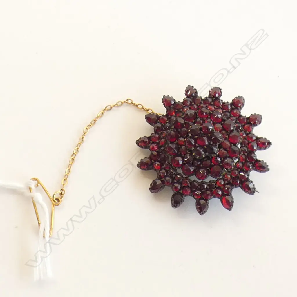 EARLY 20thC MULTI GARNET BROOCH SILVER GILT Dia.35mm Image 1++