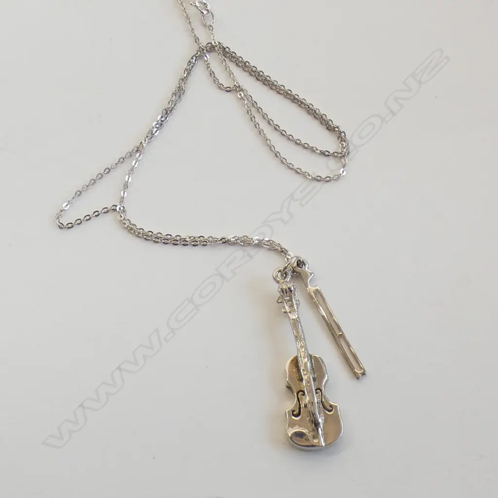 STG SILVER CHAIN & PENDANT - CELLO & BOW 5.5GMS Image 1++