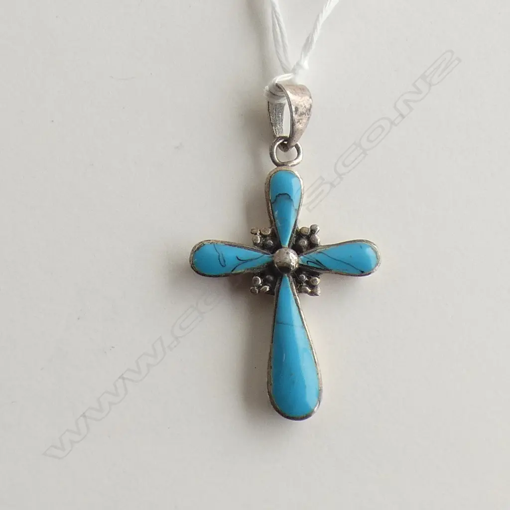 SILVER & ENAMEL/TURQUOISE? CROSS PENDANT Image 1++