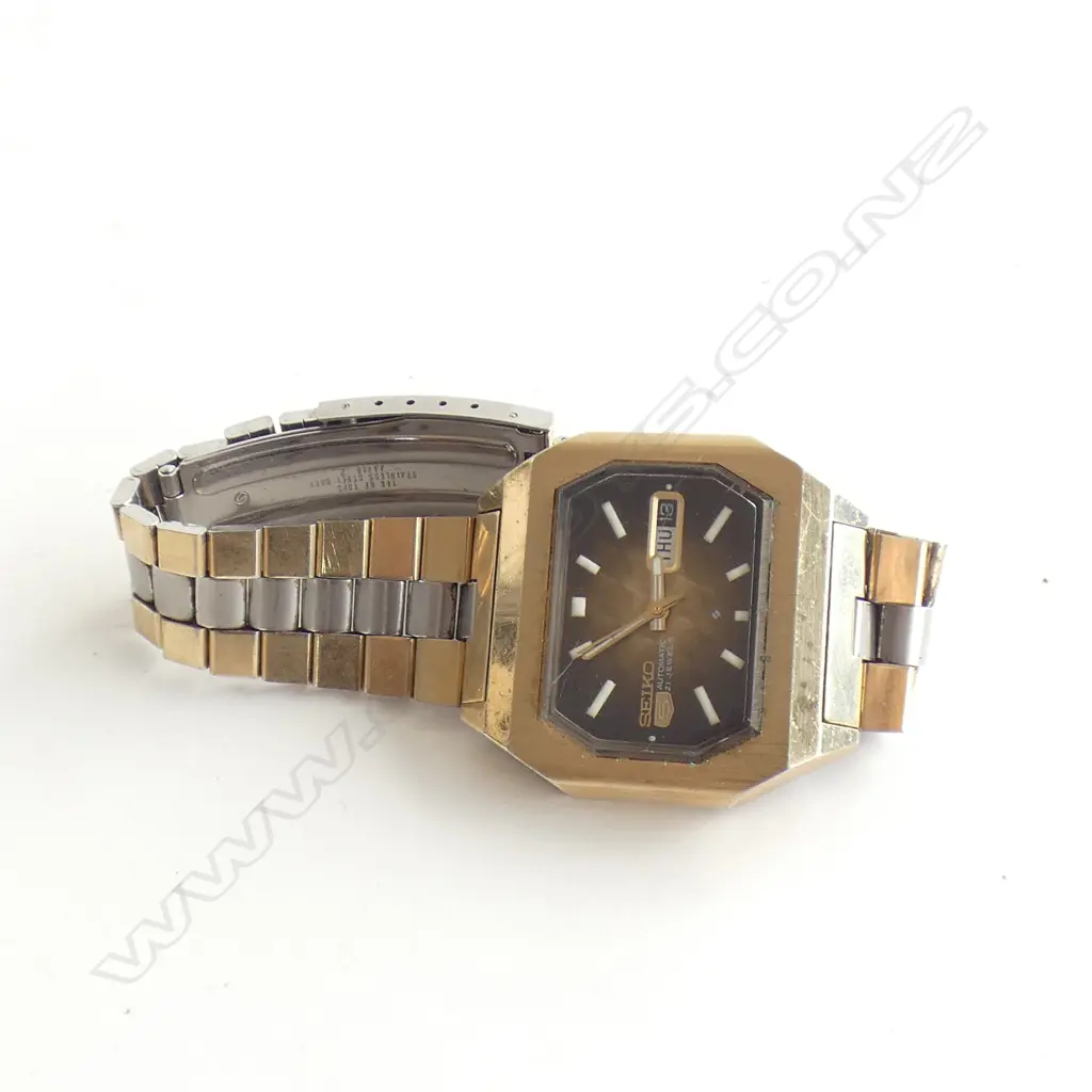 1970'S RETRO SEIKO '5' 'AUTOMATIC 21VJEWELS' GENTS WATCH APPARENTLY WORKING Image 1++