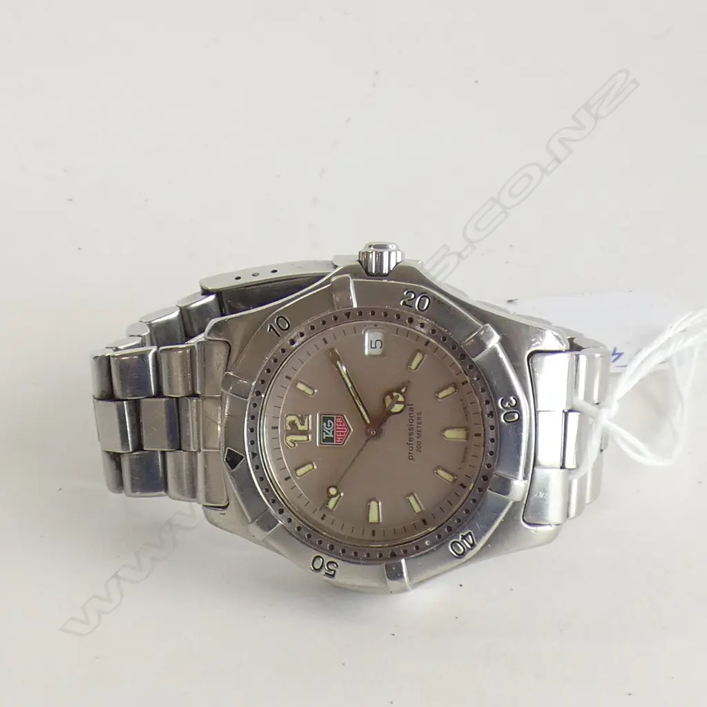 TAG HEUER GENTS DIVER'S WATCH 'PROFFESSIONAL 200M' BOXED APPARENTLY WORKING Image 1++