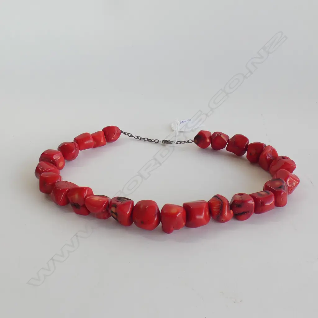 RED CORAL NECKLACE Image 1++