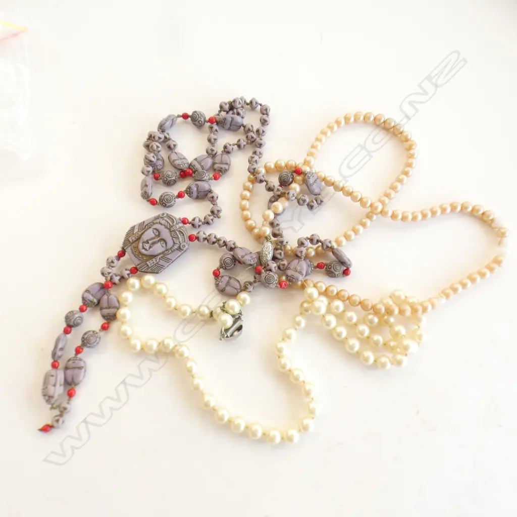 VINTAGE ART DECO STYLE BEAD NECKLACE AND COSTUME PEARL NECKLACES Image 1++