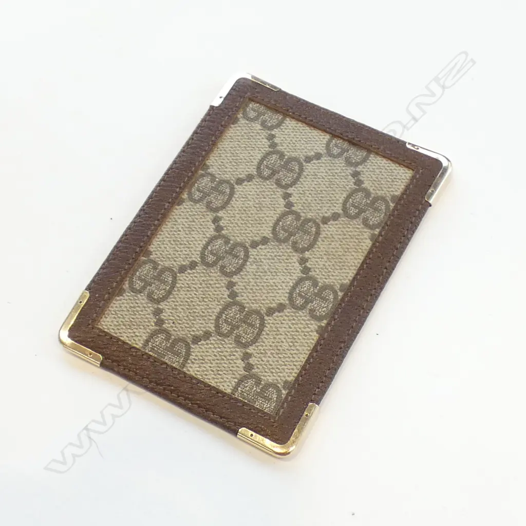 GUCCI CARD WALLET 12CT- ROLD GOLD CORNER TRIM Image 1++