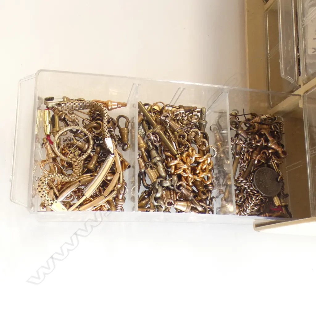 JEWELLERS BOX ROLLED GOLD FINDINGS JUMP RINGS SILVER FINDINGS ETC Image 1++