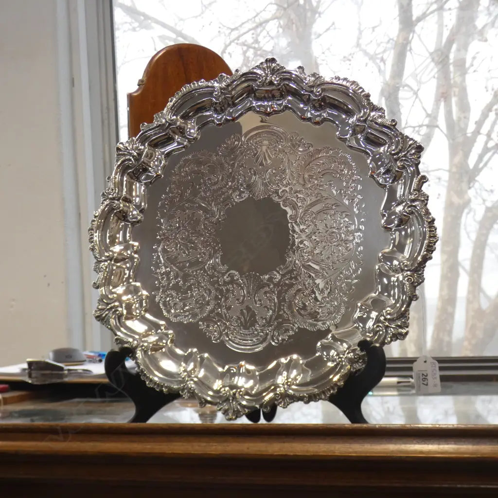 SILVER PLATE TRAY Image 1++