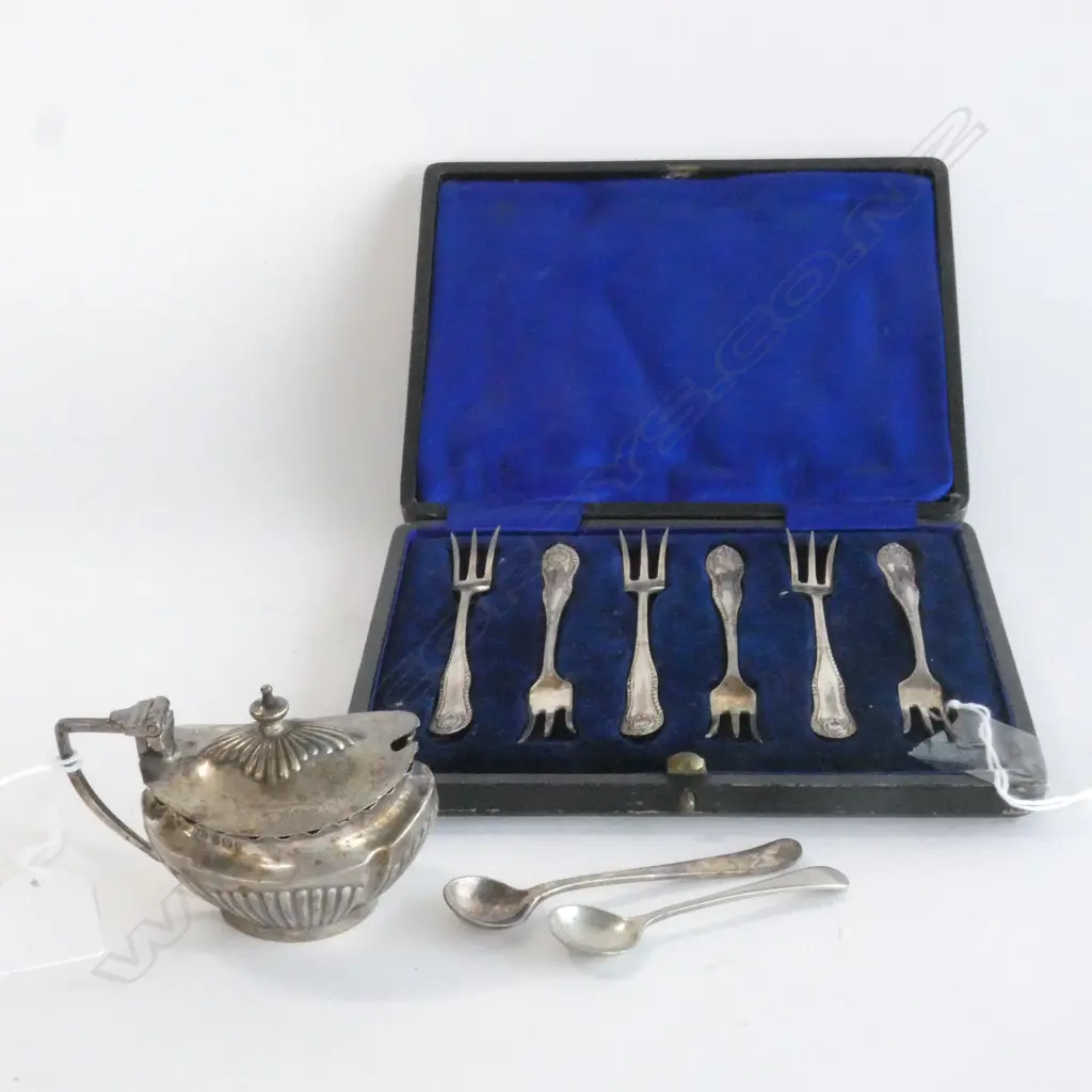 STG SILVER MUSTARD POT / 2 SM NEVADA SILVER SPOONS & CASED SET 6 STG SM FORKS  114GMS Image 1++