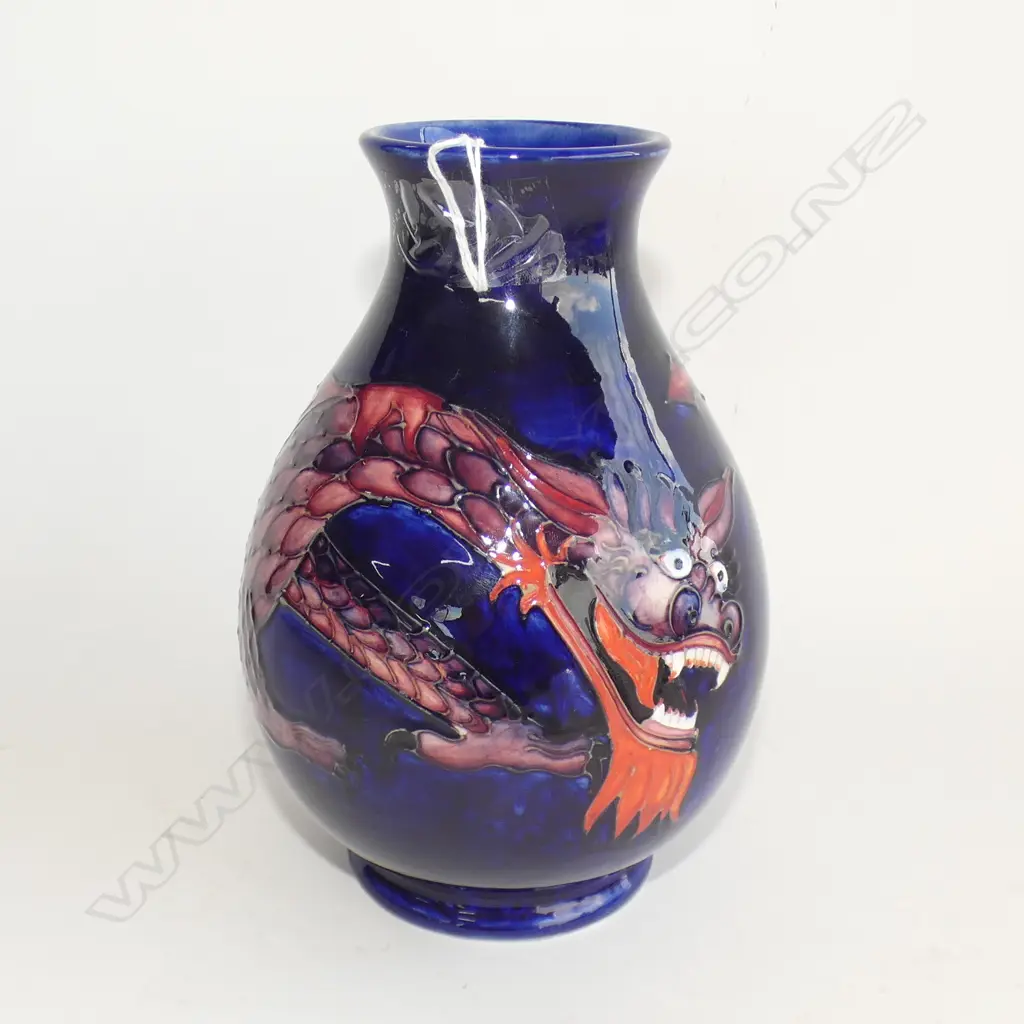 MOORCROFT DRAGON VASE (AF 2 LARGE CHIPS TO BASE) H.190mm Image 1++