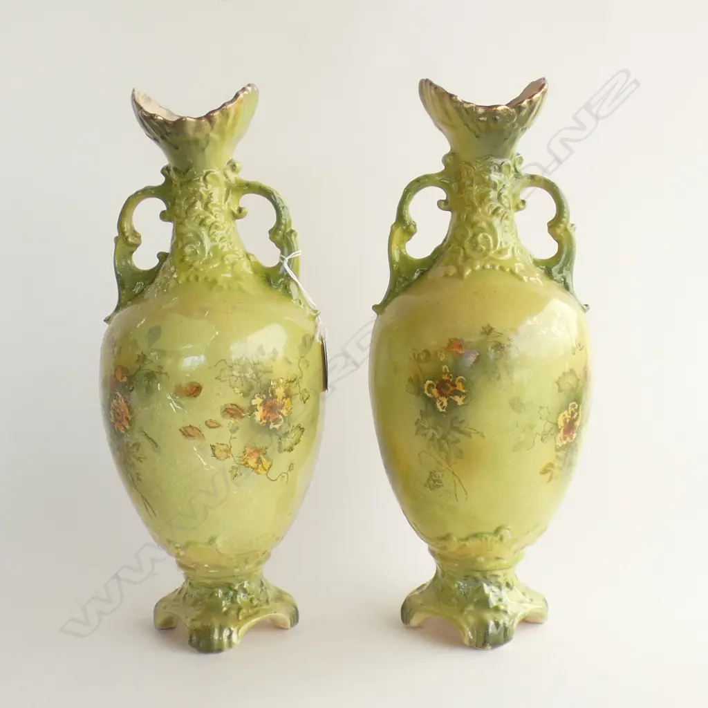 PR LG VINTAGE PORCELAIN GREEN VASES H  340MM Image 1++