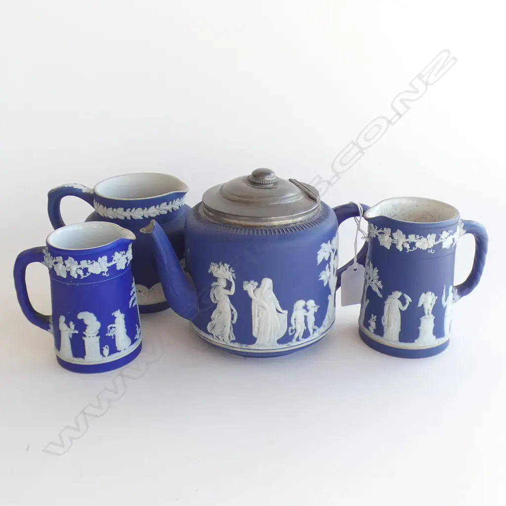 4 PCES BLUE WEDGWOOD JASPERWARE  Image 1++