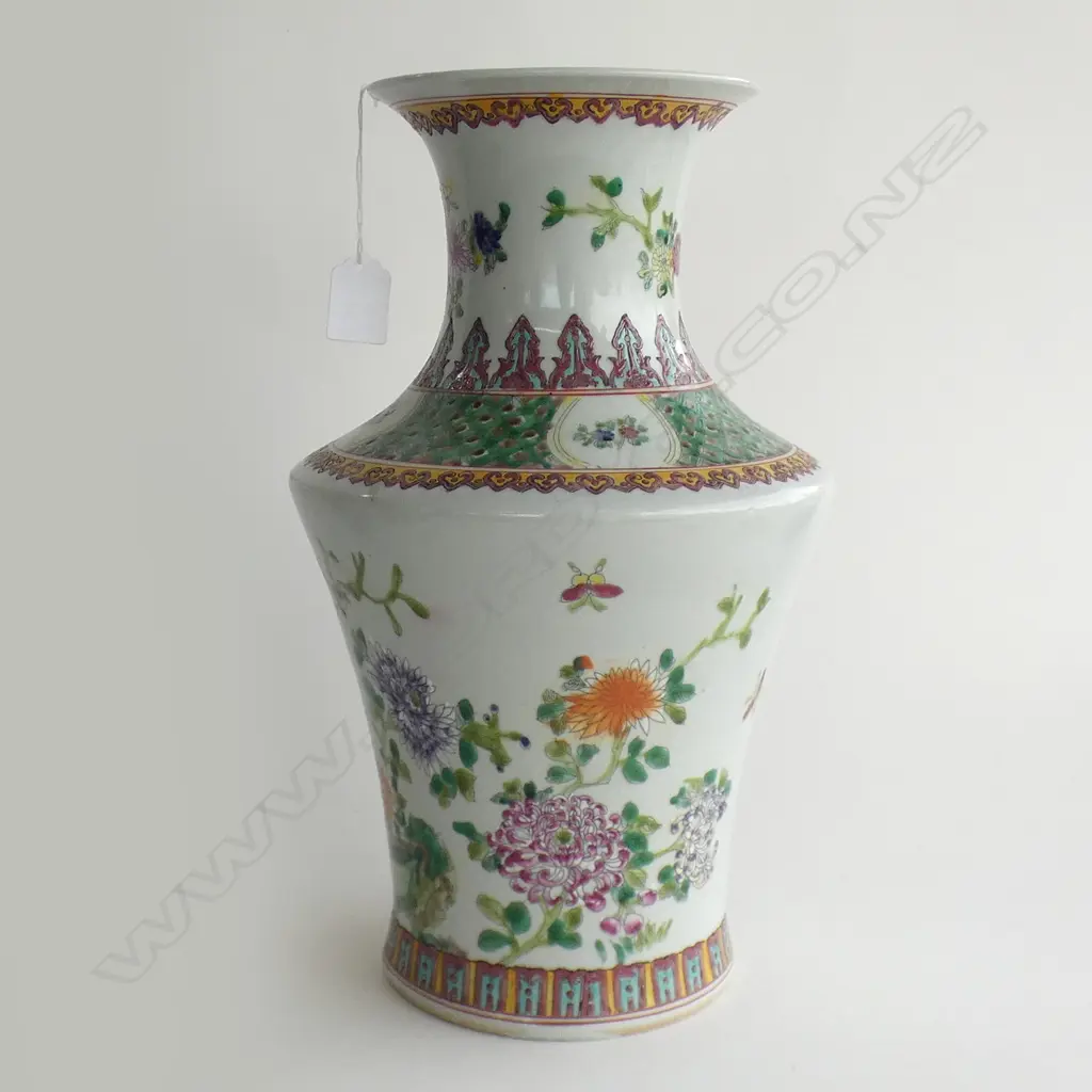 LG FAMILLE ROSE VASE (KANGXI MARI) H. 380MM Image 1++