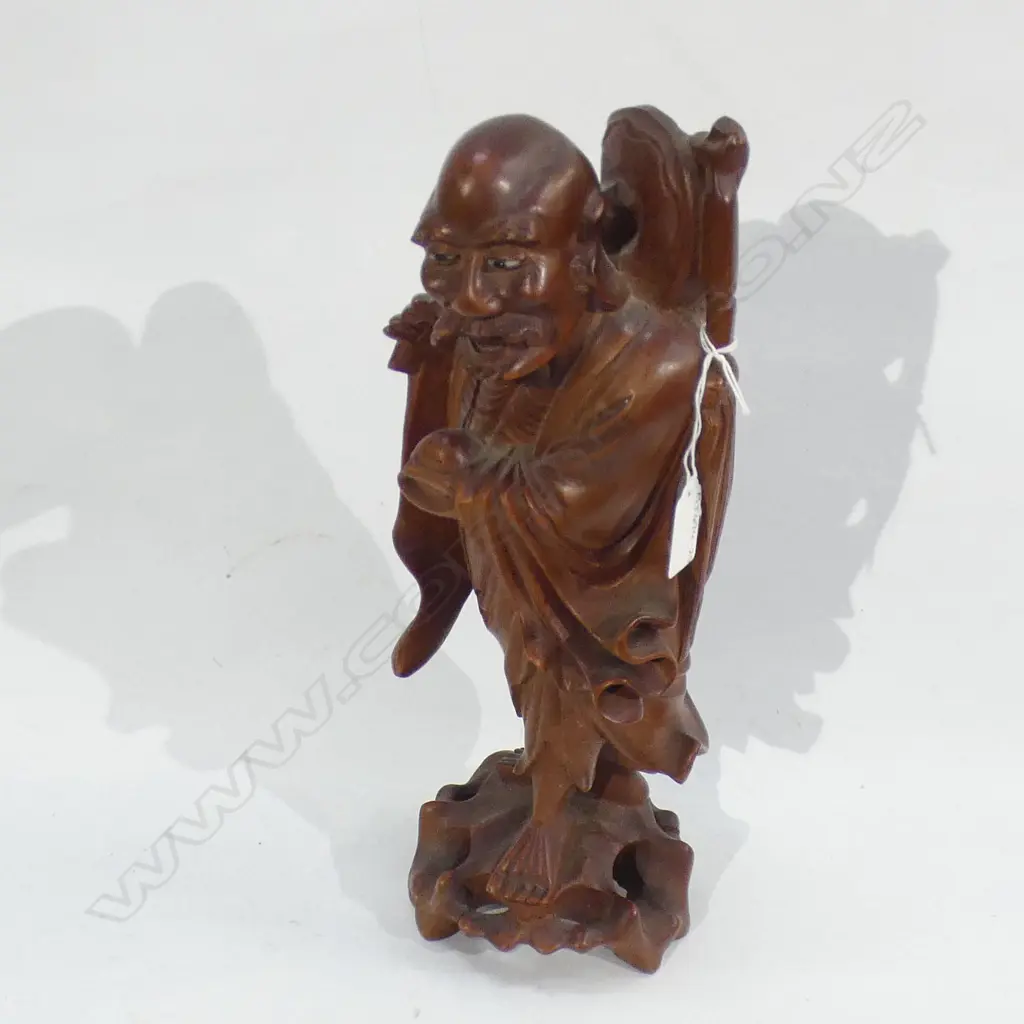 ORIENTAL CARVED WOODEN OLD MAN - SPLIT TO THE WOOD H. 380MM Image 1++