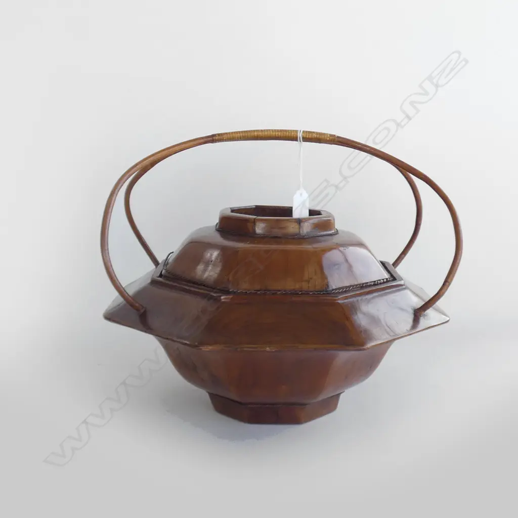OLD CHINESE OCTAGONAL ELM WOOD WEDDING BASKET. Dia.360mm Image 1++