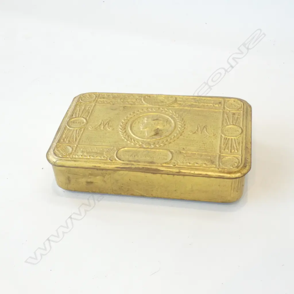 GOLD METAL CIGARETTE / TOBACCO TIN 1914 w. ORIG. CONTENTS Image 1++