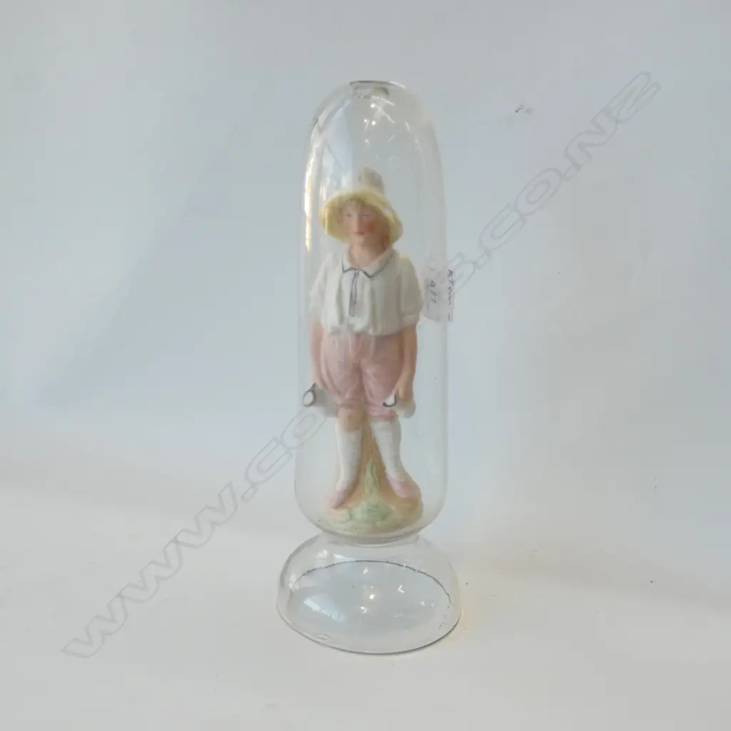 VINTAGE GLASS DOME & PORCELAIN BISQUE FIGURE H290MM Image 1++