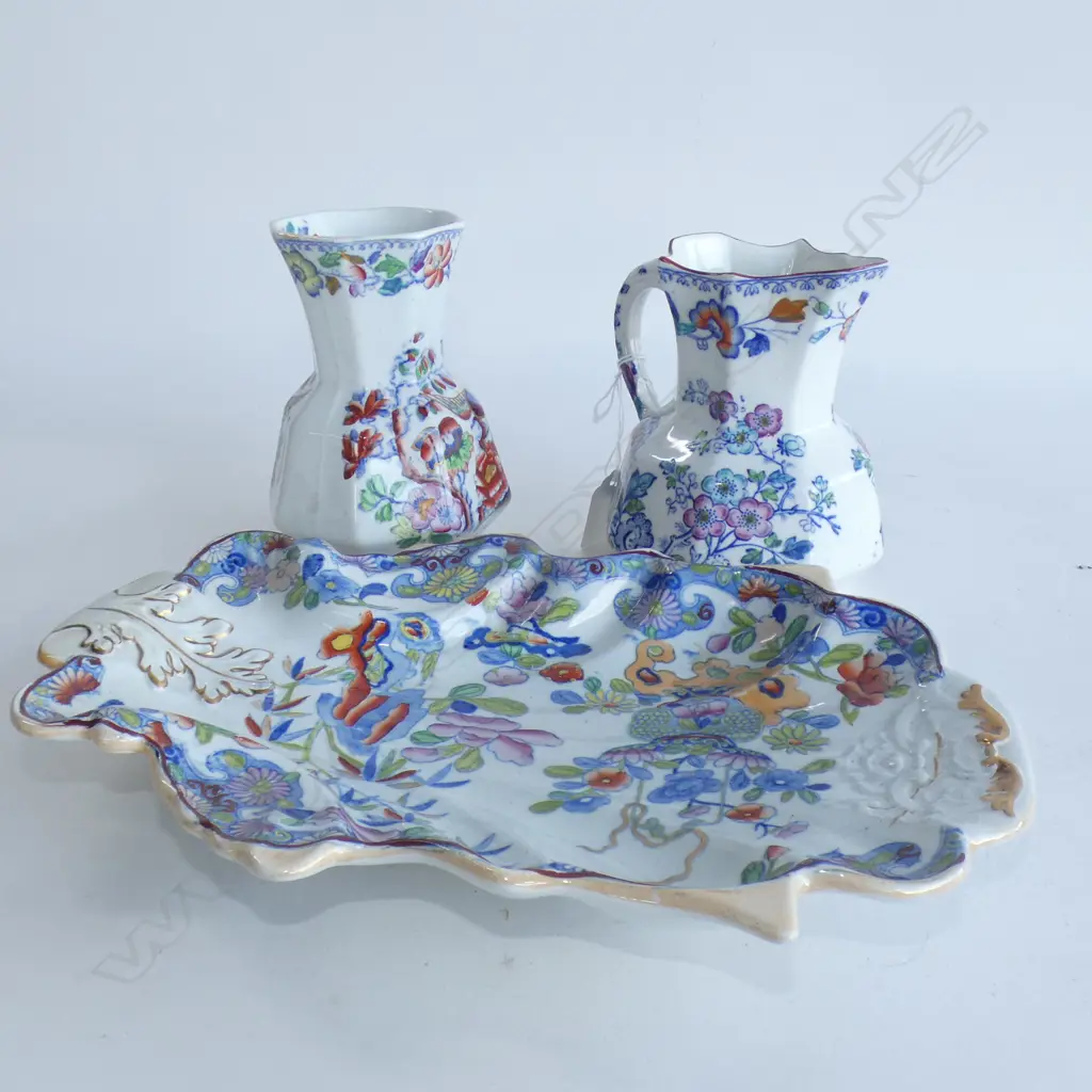 3 PCES MASONS IRONSTONE; JUG, VASE & TRAY L.285mm Image 1++