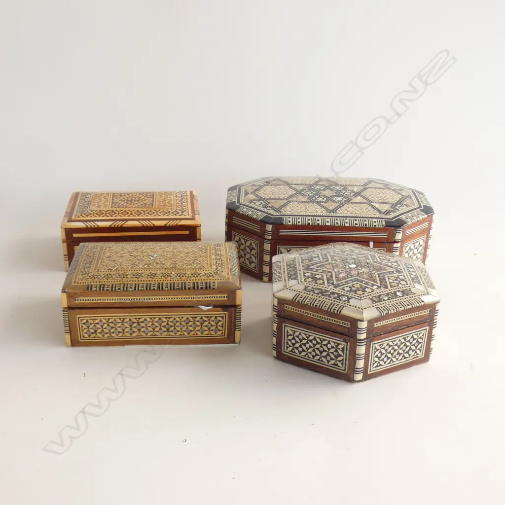 4 PERSIAN STYLE SHELL & MOP LIDDED BOXES - LARGEST L 180MM Image 1++