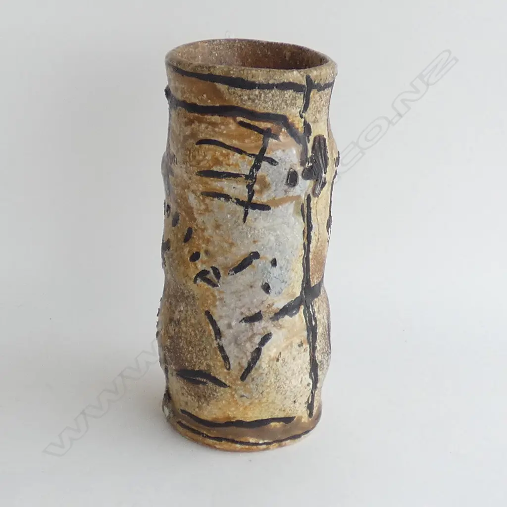 COLIN UNDERWOOD STUDIO POTTERY VASE H.215mm Image 1++