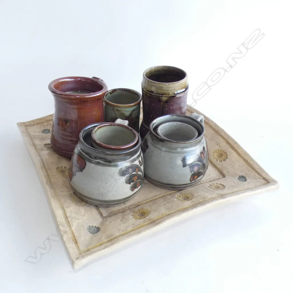 9 PCES ASST. STUDIO POTTERY; SQUARE TRAY 320x320mm + 4 CUPS & 4 BEAKERS Image 1++