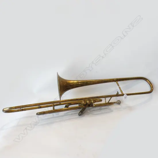 VINTAGE BRASS VALVE JAPANESE TROMBONE w. ORIG. CASE