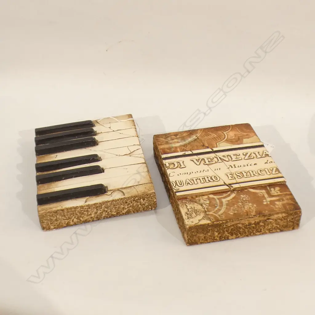 TWO SID DICKENS MEMORY BLOCKS Image 1++