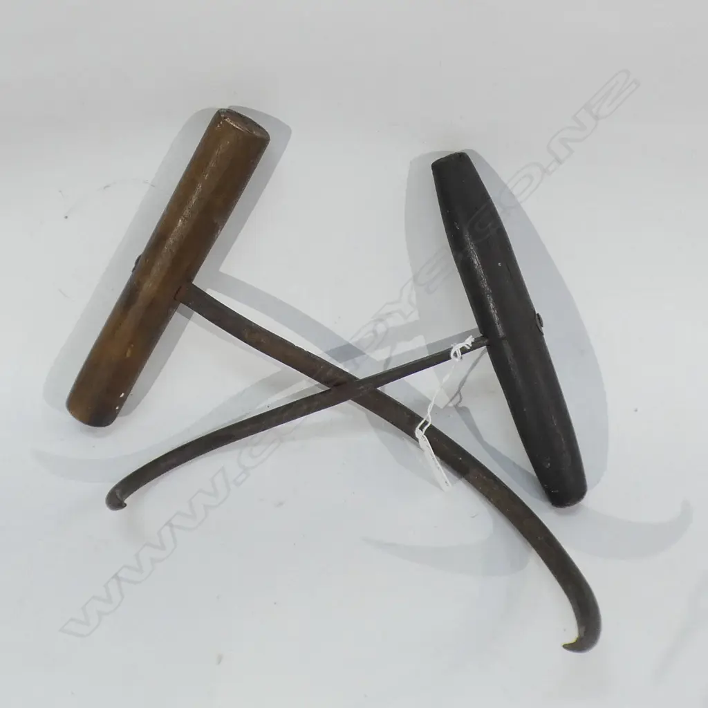 2 OLD WOOL BALE HOOKS Image 1++