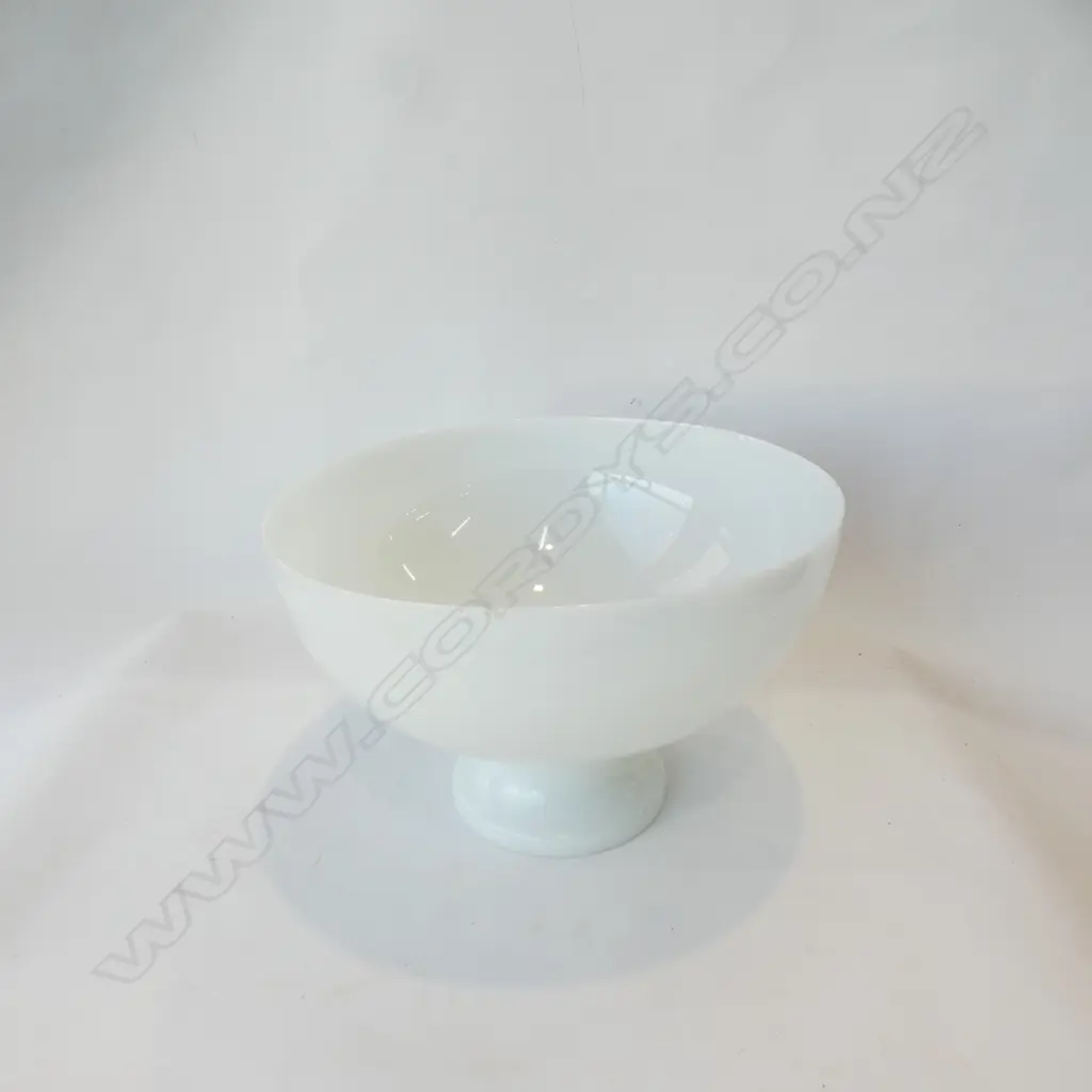 GLASS SHADE 295mm dia Image 1++