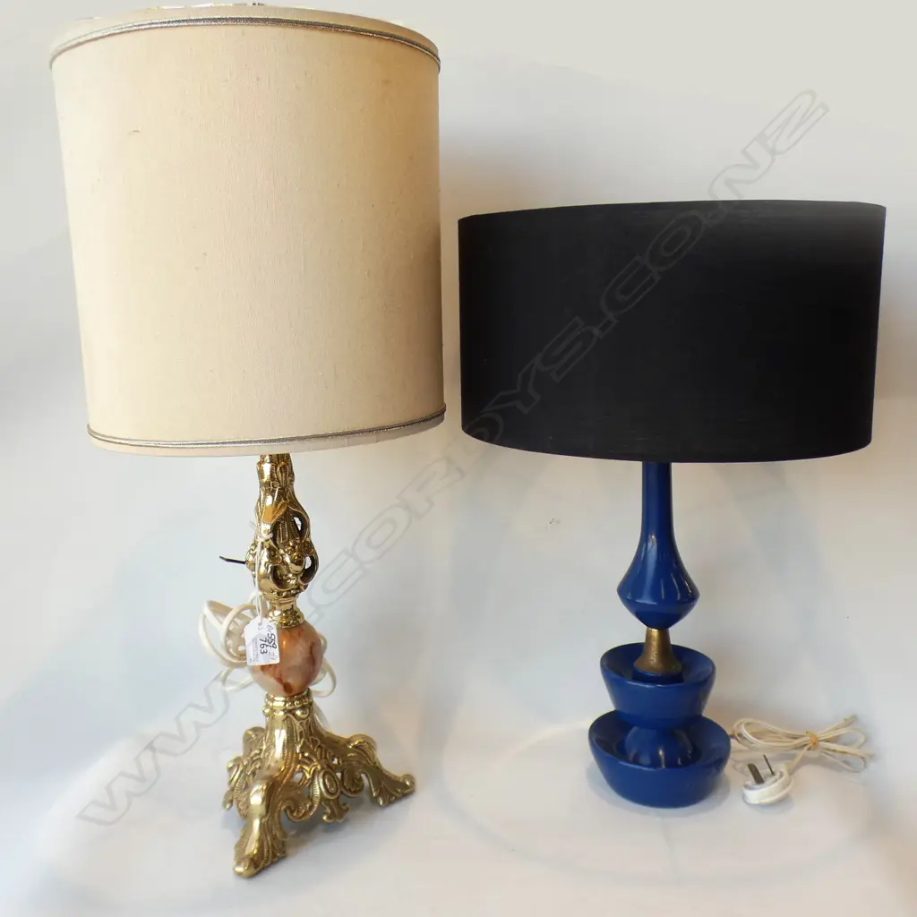 TWO RETRO SIDE LAMPS - WORKING Image 1++