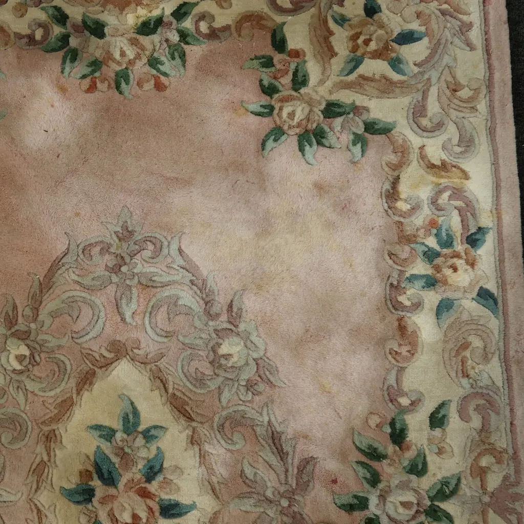VINTAGE CHINESE FLORAL WOOL RUG, SOME STAINING, 1230 X 2100MM Image 1++